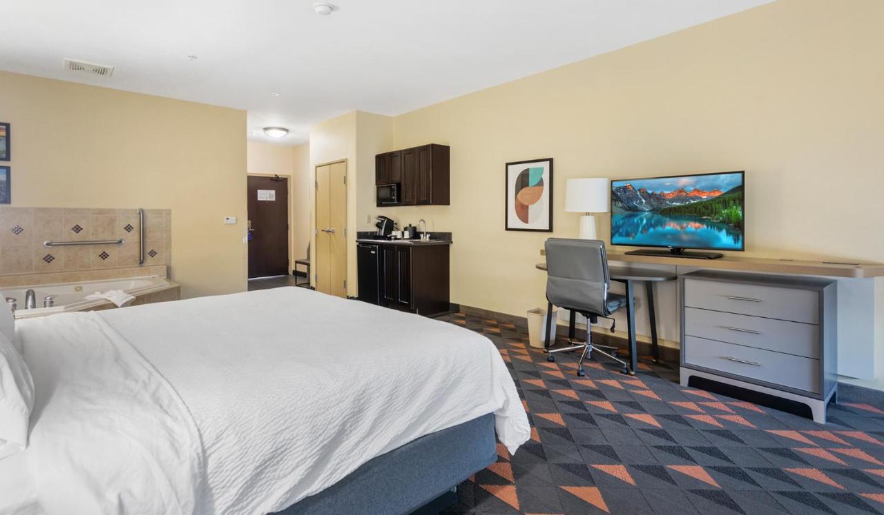 Holiday Inn Hotel & Suites Waco Northwest By Ihg Bellmead Exterior foto