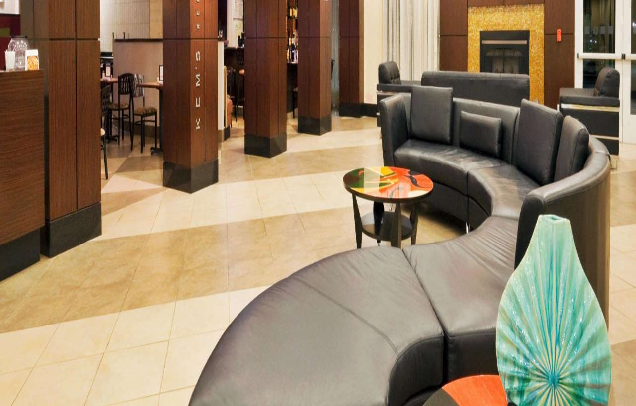 Holiday Inn Hotel & Suites Waco Northwest By Ihg Bellmead Exterior foto
